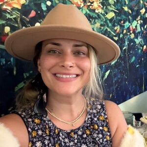 Meet your Posher, Sarah